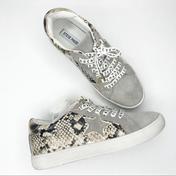 STEVE MADDEN AMALFI STAR SNEAKERS SIZE 8 1/5 ⚫️ - Picture 2 of 8